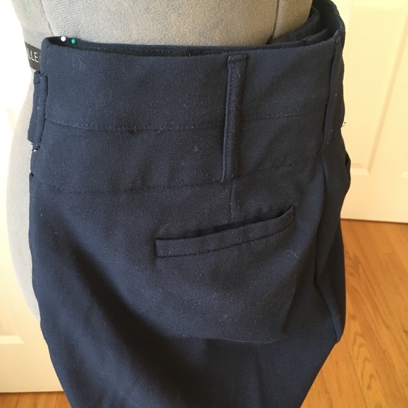 Navy trousers - Picture 6 of 7